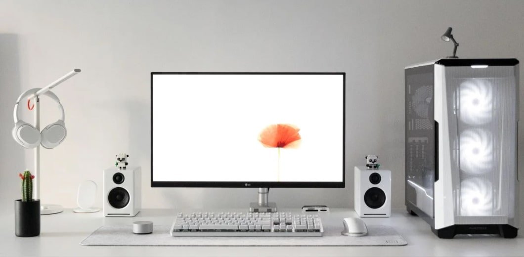 minimalistdesksetuppicopt TAF3EEL تفعيل